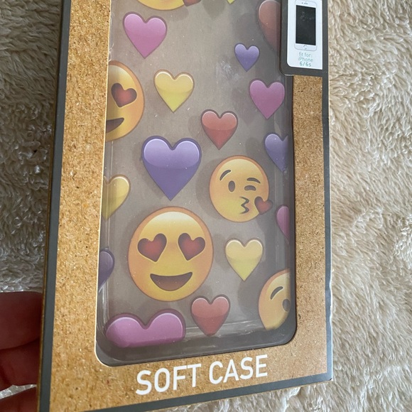 NEW- iPhone 6/6s Emoji Eris Moon Case - Picture 2 of 7